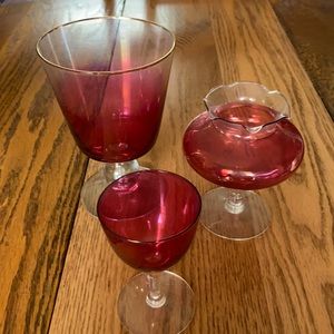 (2) stemware (1) vase